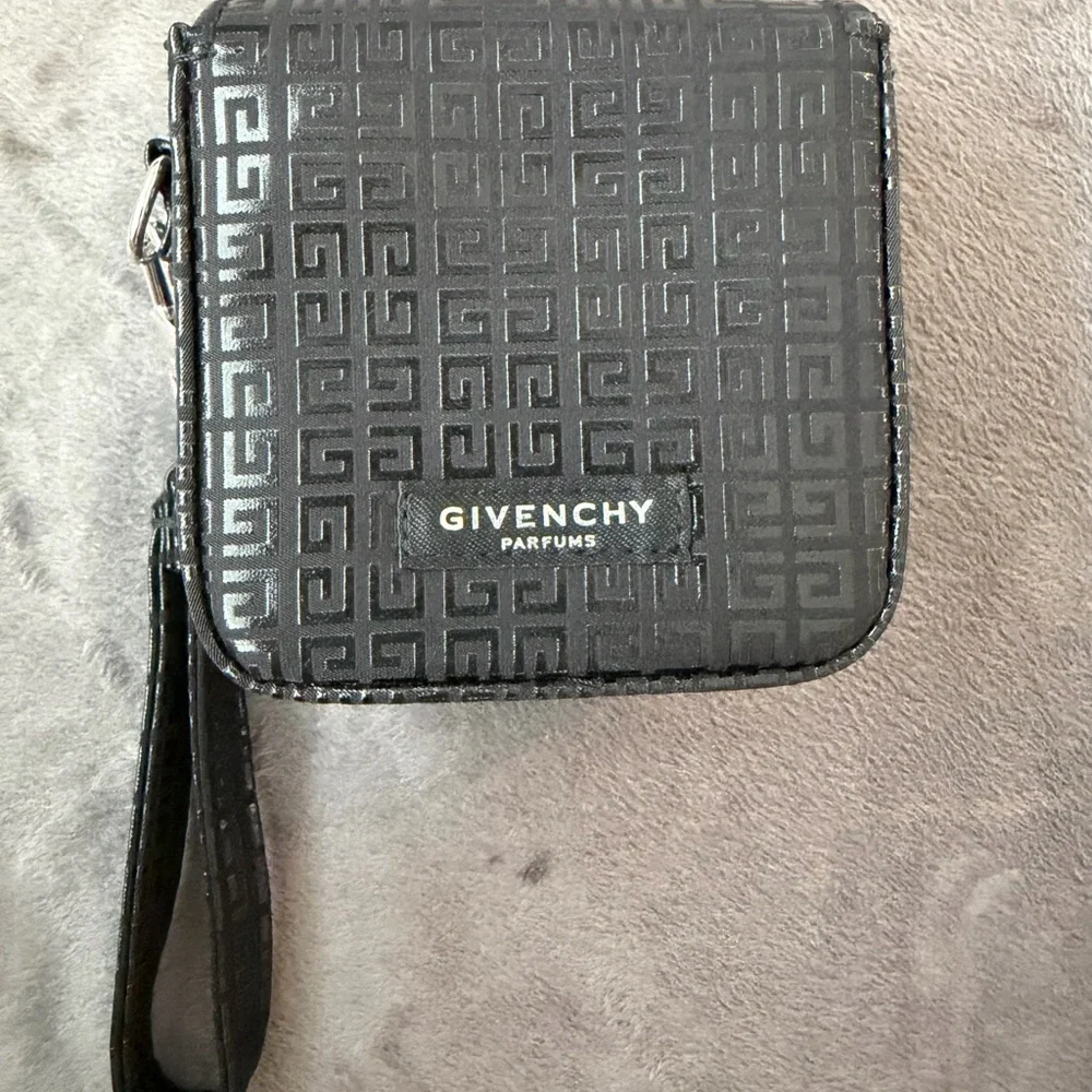 Givenchy Black Embossed Wristlet Coin Purse and AirPods Holder - GWP - Picture 11 of 12